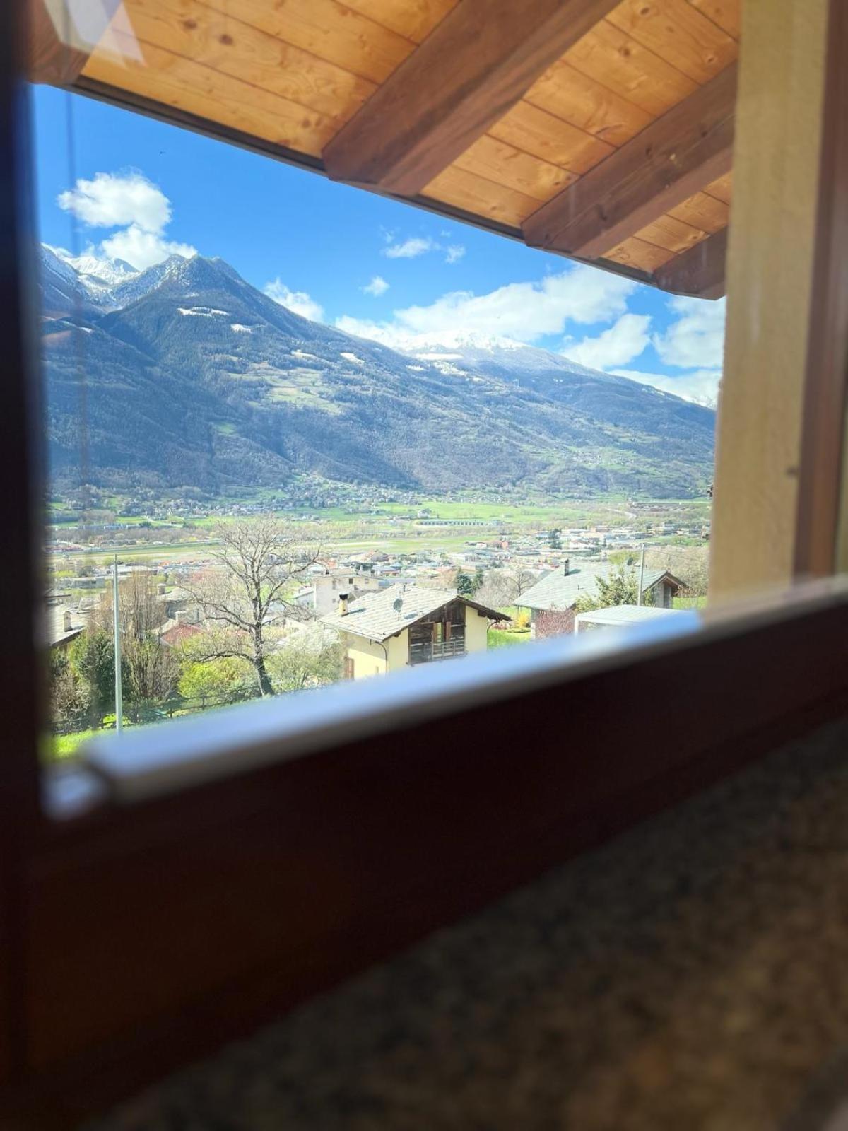 Grazioso Appartamento 1 Aosta Exterior foto